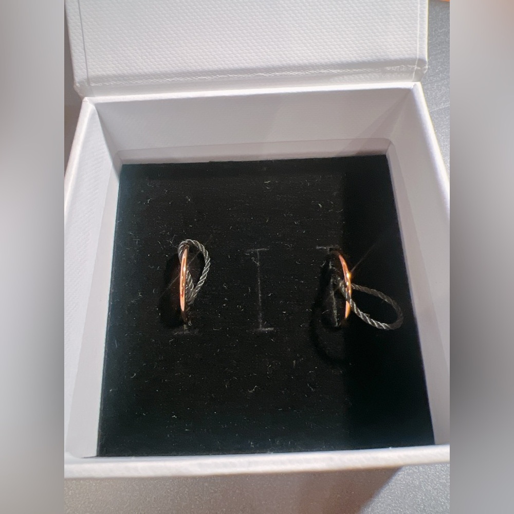 Mejuri Rose Gold Hoop Earrings - Picture 5 of 8